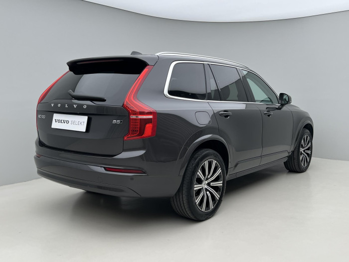 Volvo XC90 B5 AWD CORE 7MÍSTNÁ AUT  CZ