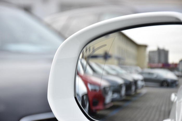 Volvo V90 CC D4 AWD ADVANCED REZERVACE 2.0 d CC CC