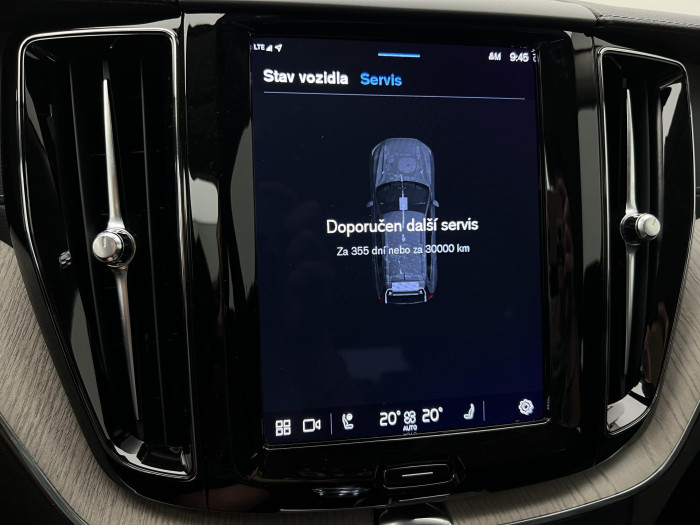 Volvo XC60 B5 AWD INSCRIPTION AUT 1.maj.