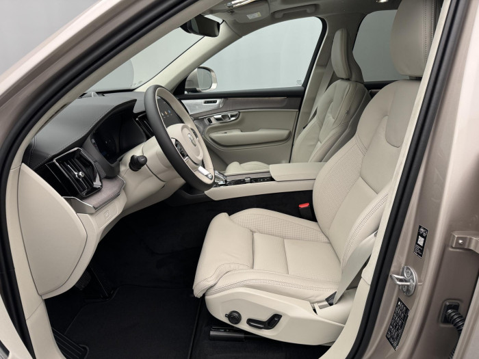 Volvo XC90 B5 AWD AUT BRIGHT ULTRA 7 míst