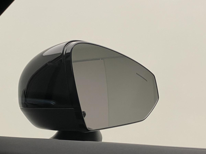 Volvo EX30 PURE ELECTRIC RECHAR. PLUS RWD