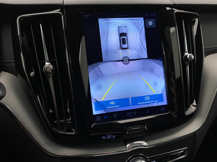 Volvo XC60 T6 AWD PLUG-IN DARK PLUS CZ