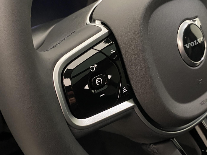 Volvo XC90 T8 AWD RECHARGE DARK PLUS 7m