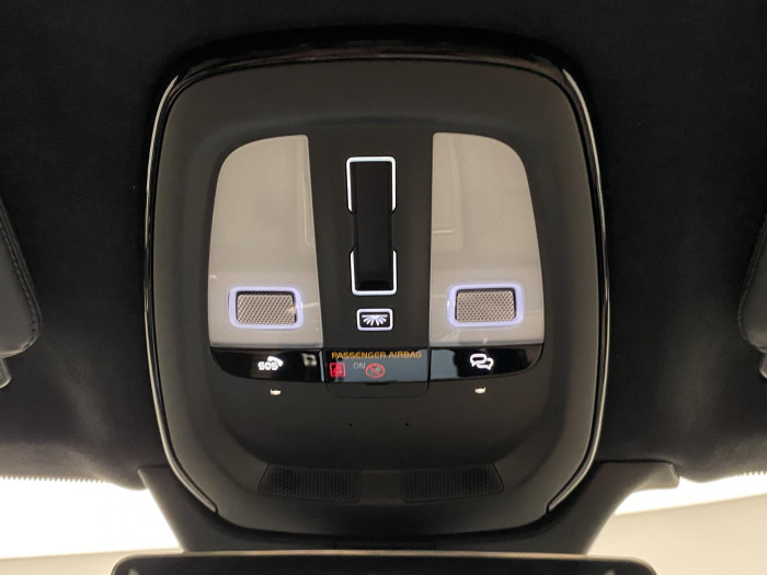 Volvo XC90 T8 AWD RECHARGE DARK ULTRA 7m