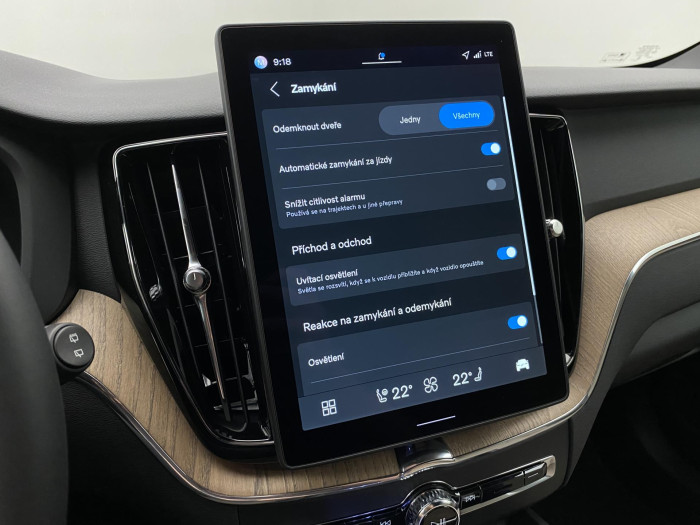 Volvo XC60 B5 AWD AUT DARK PLUS