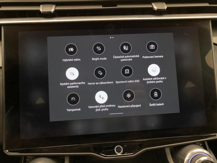 Lynk & Co 01 PHEV DCT AUT REZERVACE