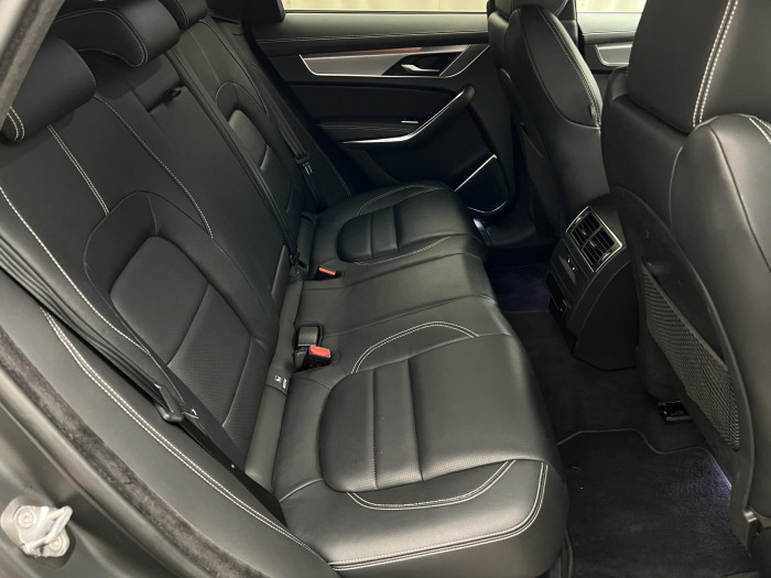 Jaguar F-Pace P400 R-DYNAMIC SE AWD AUT CZ 3.0 Dynamic SE