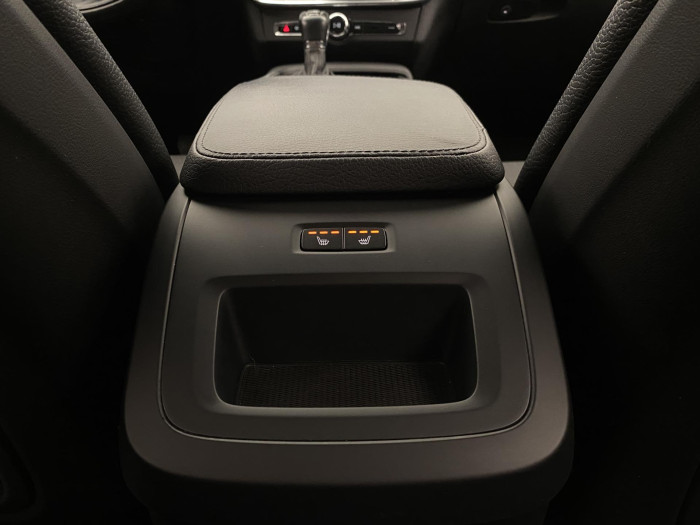 Volvo V90 T5 MOMENTUM AUT CZ 2.0 Momentum