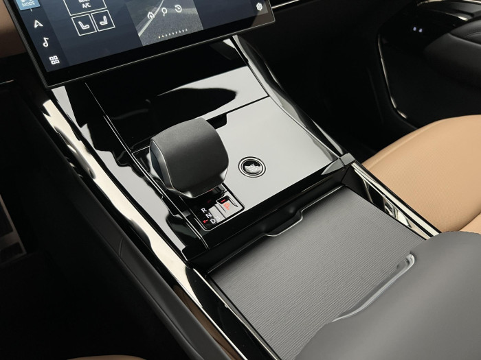 Land Rover Range Rover Sport D350 AUTOBIOGRAPHY AWD Aut 3.0 d