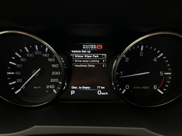 Land Rover Range Rover Evoque 2.2 TD4 AWD AUT CZ REZERVACE 2.2 TD