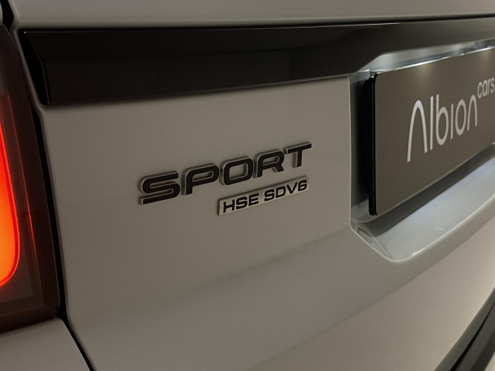 Land Rover Range Rover Sport 3.0 SDV6 HSE AWD REZERVACE