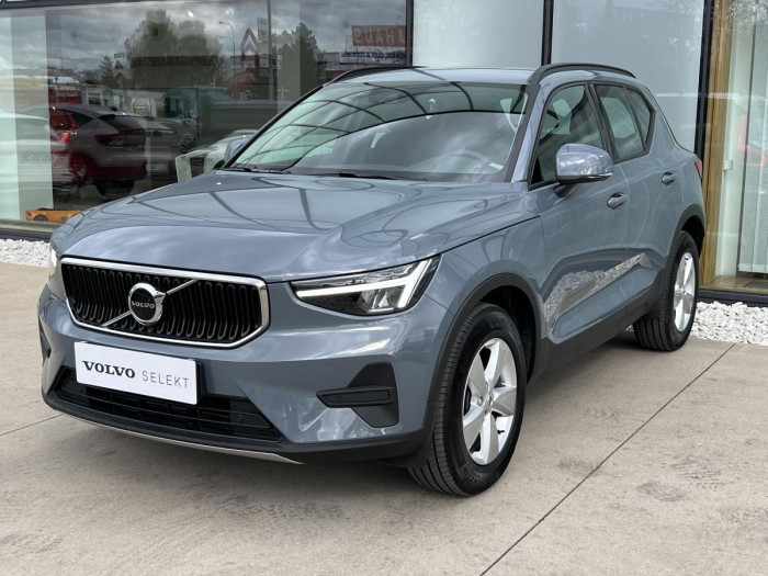 Volvo XC40 T2 ESSENTIAL CZ
