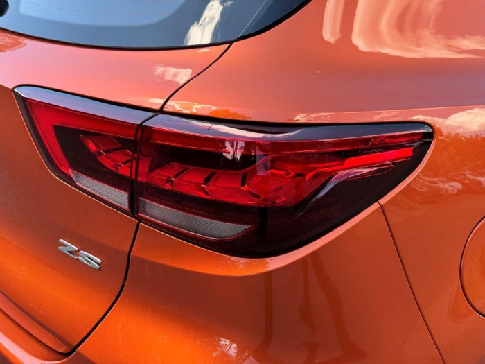MG ZS EXCLUSIVE AUT. SKLADEM 1.0 Exclusive