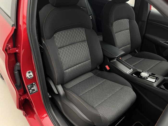 MG MG3 1.5 EMOTION Hybrid+ AUT CZ
