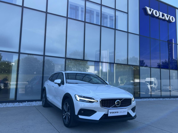 Volvo V60 CROSS COUNTRY B4 AWD Aut