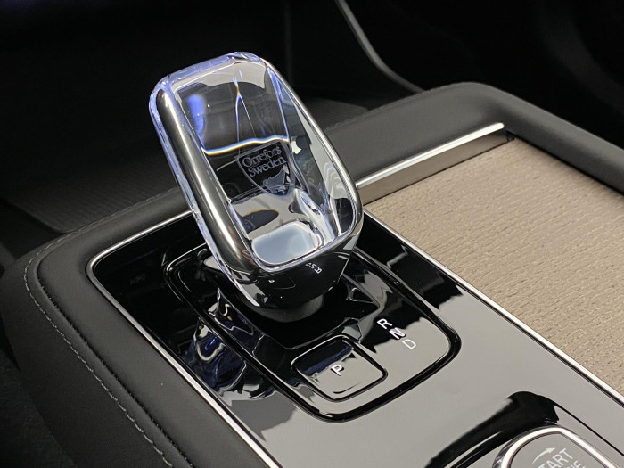 Volvo XC90 T8 AWD RECHARGE DARK PLUS 7m