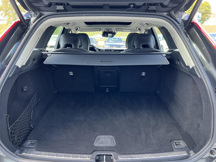 Volvo XC60 B4 AWD INSCRIPTION Aut 1.maj.