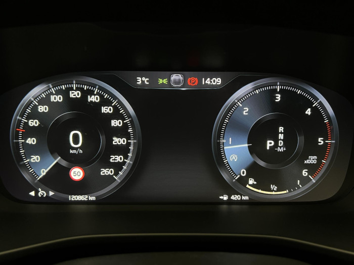 Volvo XC40 D3 AWD MOMENTUM AUT 2.0 d Momentum