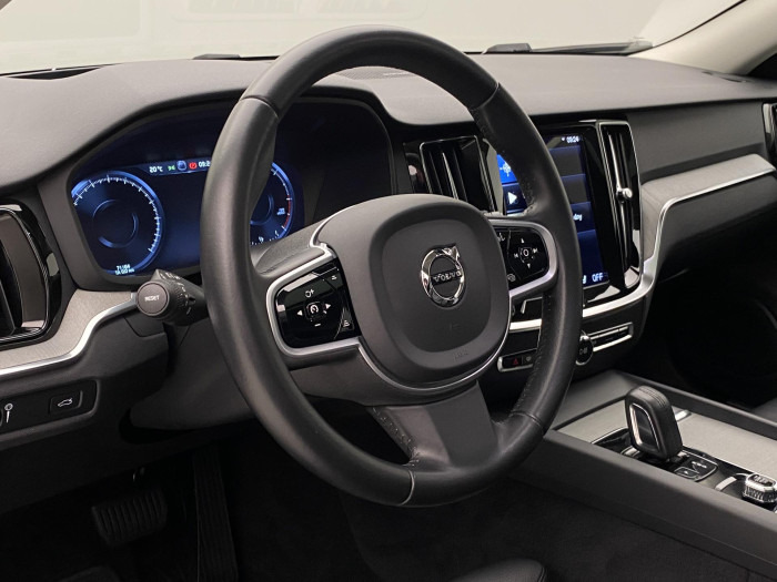 Volvo V60 CC B4 AWD MOMENTUM AUT 2.0 CC CC Momentum