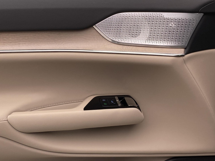 Volvo EX90 PURE ELECTRIC TWIN ULTRA 7míst