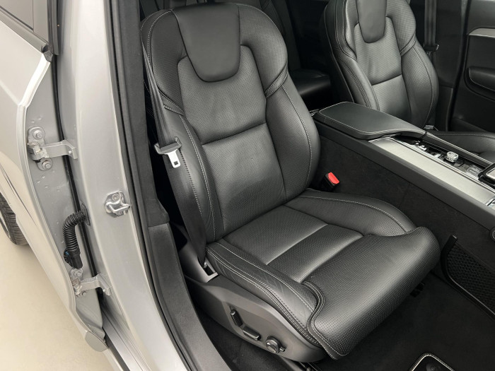 Volvo XC90 B6 AWD R-DESIGN 7MÍST AUT