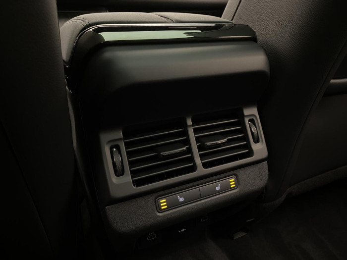 Land Rover Range Rover Evoque D200 R-DYNAMIC SE  AWD AUT 2.0 d Dynamic SE