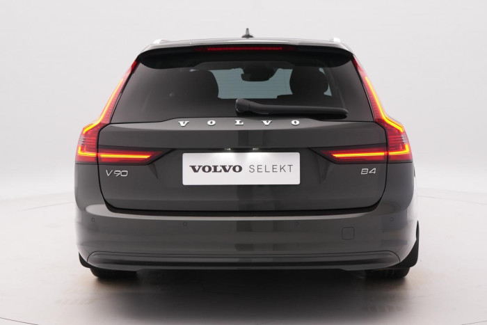 Volvo V90 B4 MOMENTUM AUT NAV 2.0 Momentum