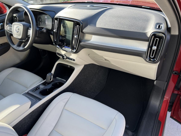 Volvo XC40 D3 AWD MOMENTUM Aut 1.maj. 2.0 d Momentum
