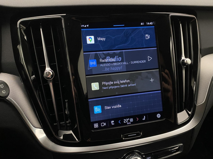 Volvo V60 B4 PLUS DARK AUT 1.maj