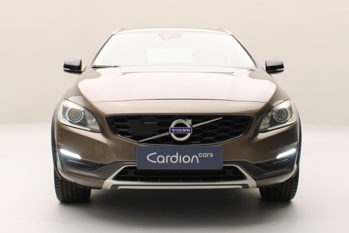 Volvo V60 CC D4 AWD SUMMUM AUT 2.4 d CC CC Summum