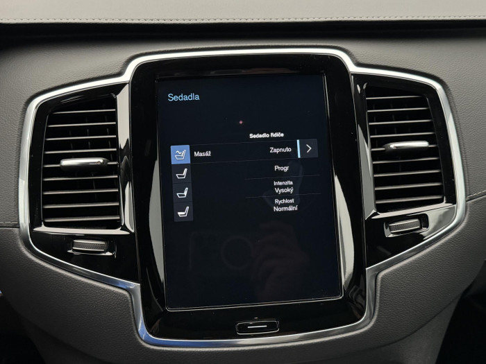 Volvo XC90 B6 AWD R-DESIGN CZ 7 míst