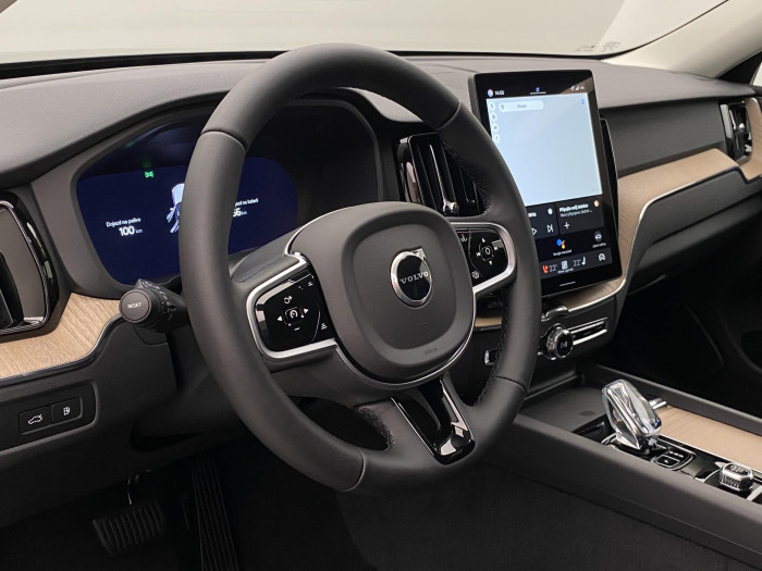 Volvo XC60 T6 AWD AUT DARK PLUS