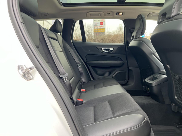 Volvo V60 T5 MOMENTUM Aut 2.0 Momentum