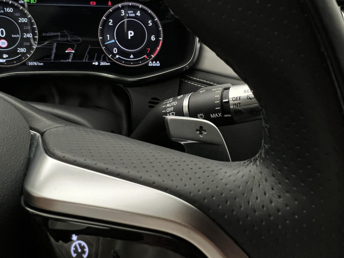 Jaguar F-Pace P400 R-DYNAMIC SE AWD AUT CZ 3.0 Dynamic SE