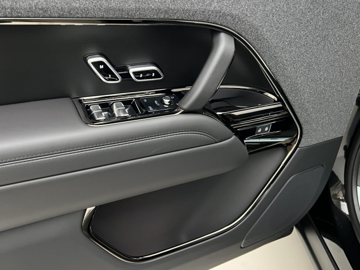 Land Rover Range Rover Sport D300 DYNAMIC SE AWD Aut 3.0 d Dynamic SE