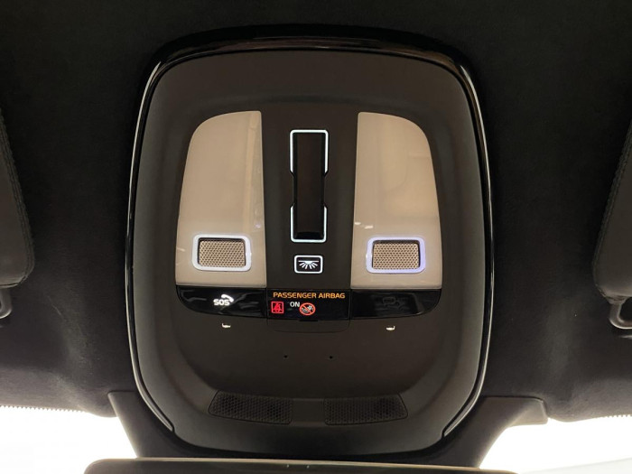 Volvo XC90 B5 AWD ULTIMATE AUT REZERVACE