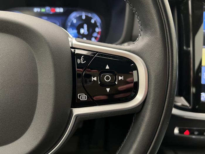 Volvo V60 B4 INSCRIPTION AUT