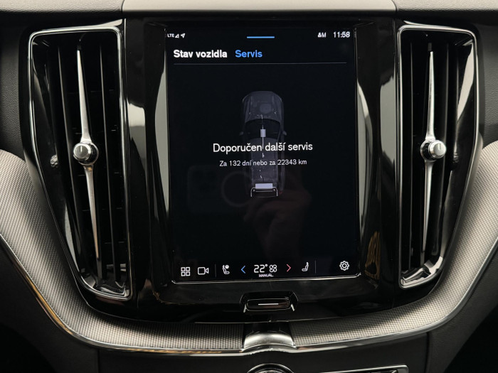 Volvo XC60 B4 AWD PLUS DARK AUT 1. maj