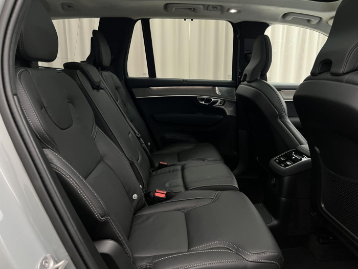 Volvo XC90 T8 AWD RECHRAGE ULTRA DARK AUT
