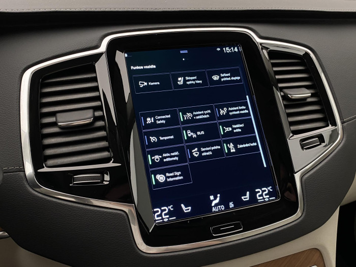 Volvo XC90 B5 AWD INCRIPTION REZERVACE