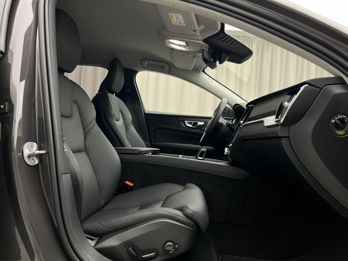Volvo V60 CC B5 AWD PLUS BRIGHT AUT