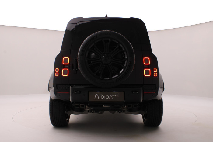 Land Rover Defender OCTA BLACK P635