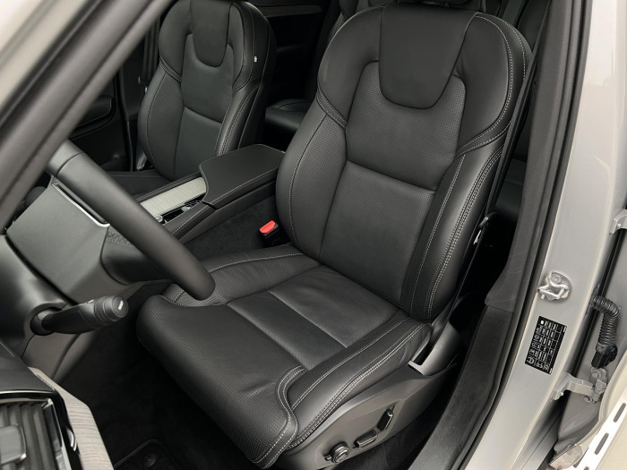 Volvo XC90 T8 AWD RECHARGE ULTRA DARK AUT