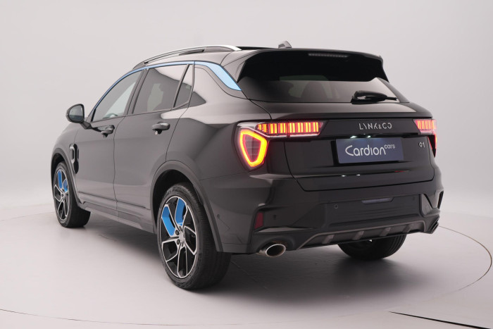 Lynk & Co 01 PHEV DCT AUT 1.maj