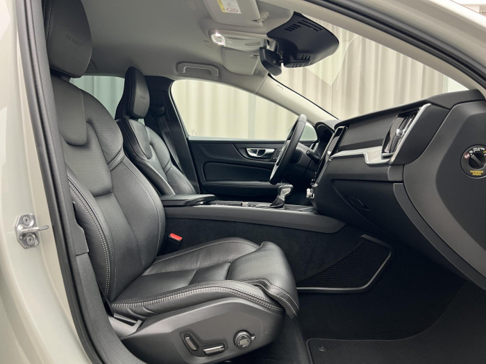 Volvo V60 T5 AWD INSCR. POLESTAR AUT CZ