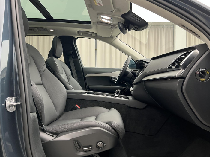 Volvo XC90 T8 AWD RECHARGE ULT. BRIGHT 7M