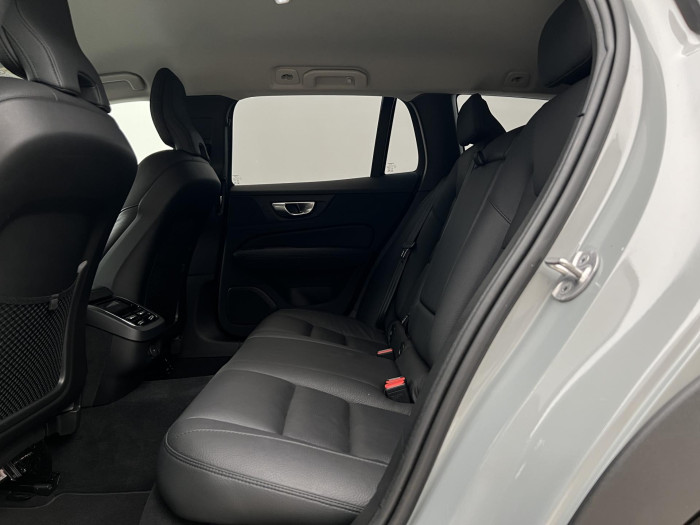 Volvo V60 CC B5 AWD PLUS BRIGHT AUT