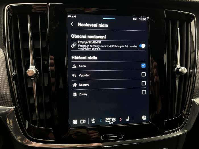 Volvo V90 T6 AWD RECHARGE PLUS DARK AUT