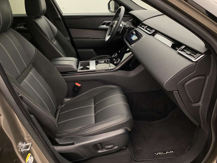Land Rover Range Rover Velar D300 AWD S R-DYNAMIC REZERVACE 3.0 d Dynamic