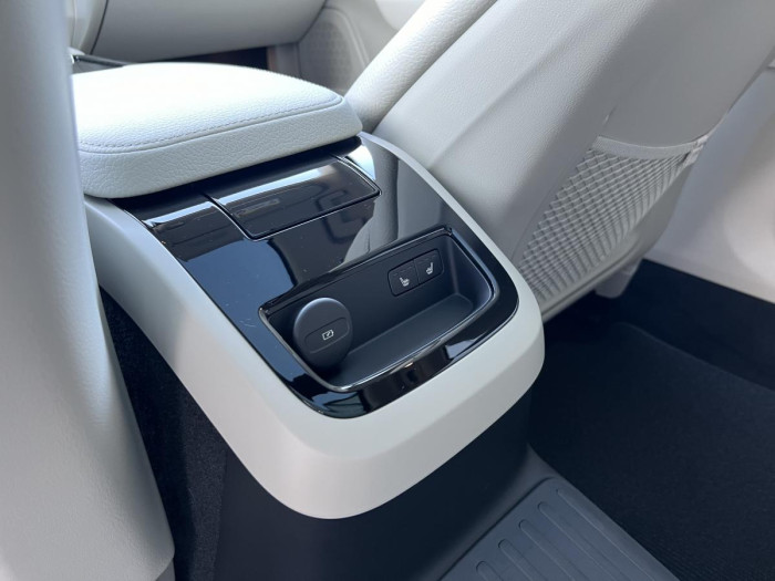 Volvo V90 T8 AWD INSCRIPTION RECHARGE
